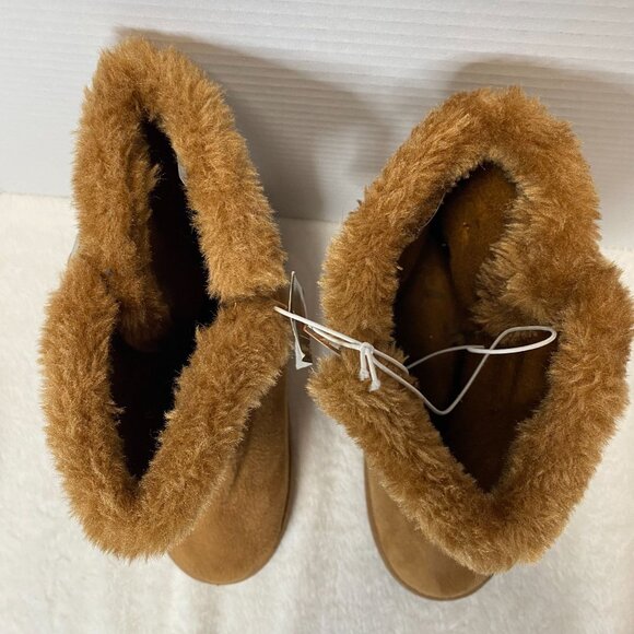 Little Girl's Bobbie Brooks Tan Faux Suede Faux Fur- Lined Size L(2/3) Boots Buc - Picture 7 of 9